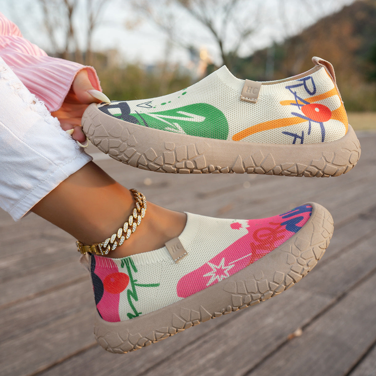 Women Graffiti Knit Slip-On Comfort Walking Shoes