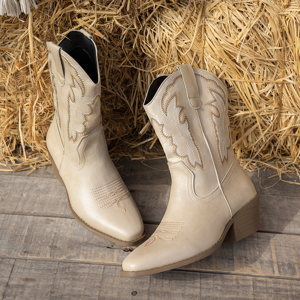 Embroidered Western Cowboy Boots