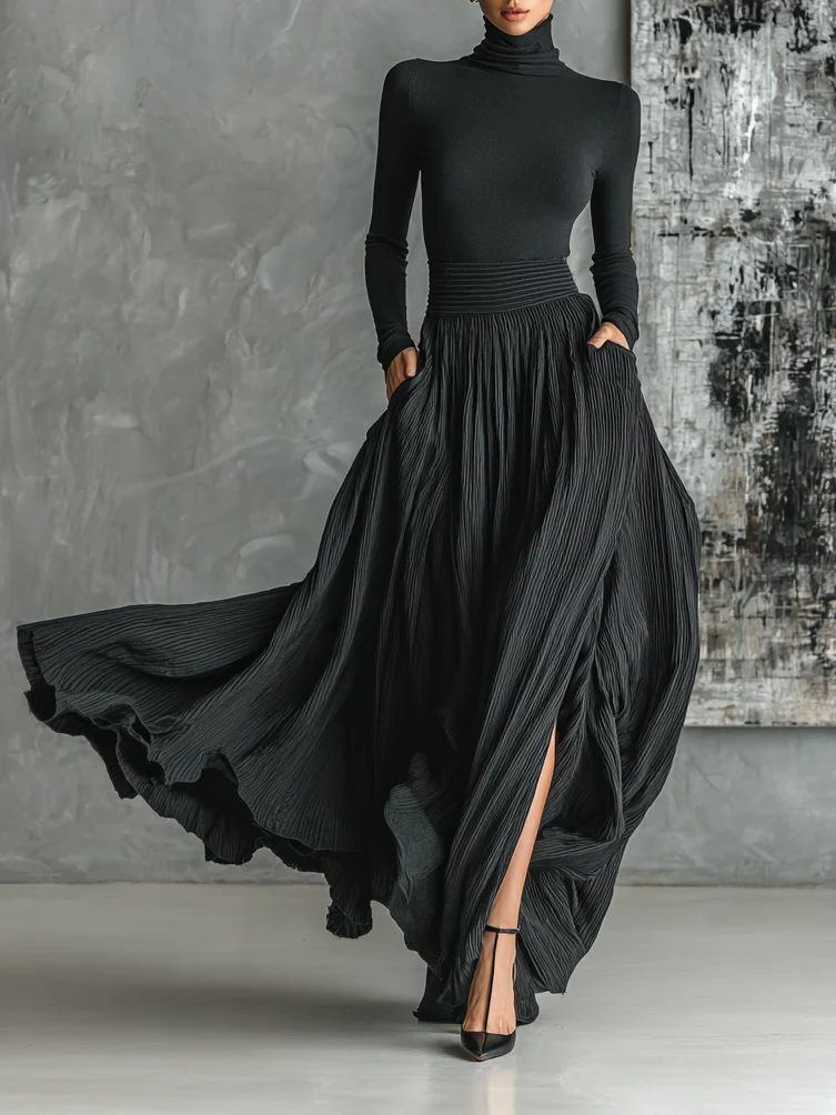 Luna – Complete Black Elegance